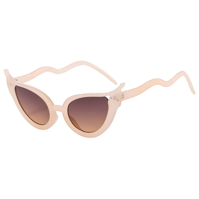 Luxury Band Y2k Sexy Cat Eye Sunglasses Women Men Designer Punk Serpentine Sun Glasses Gradient Shades Uv400 Oculo Eyewear