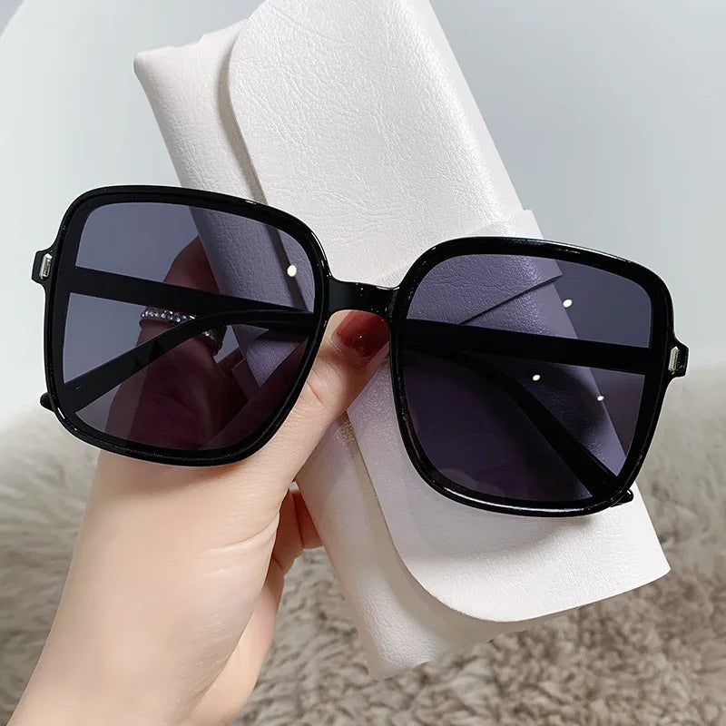 New  Sunglasses Women Oversized Luxury Sun Glasses For Female Cool Mirror Vintage Lady Gradient Shades UV400