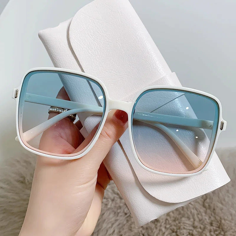 New  Sunglasses Women Oversized Luxury Sun Glasses For Female Cool Mirror Vintage Lady Gradient Shades UV400