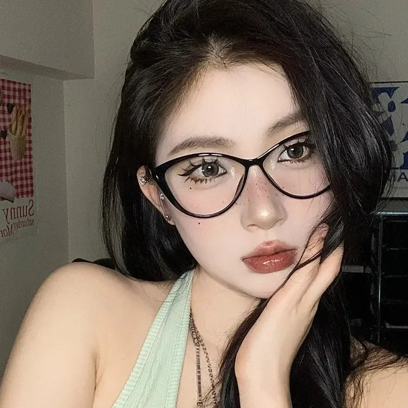 Retro Thin Cat Eye Glasses Frame Women Lovely No Makeup Plain Glasses Men Eyewear Cute Decorative Computer Glasses