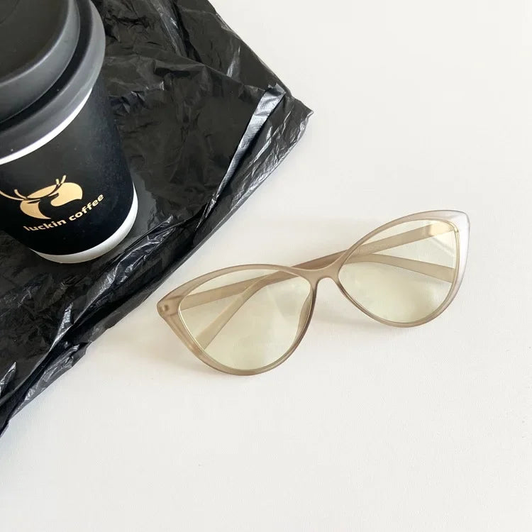 Retro Thin Cat Eye Glasses Frame Women Lovely No Makeup Plain Glasses Men Eyewear Cute Decorative Computer Glasses