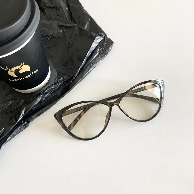 Retro Thin Cat Eye Glasses Frame Women Lovely No Makeup Plain Glasses Men Eyewear Cute Decorative Computer Glasses